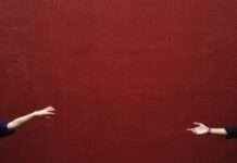 Özlemek Üzerine Yazı: Ben Ö(z)lüyorum – Kendini Aramanın Sessiz Hikayesi