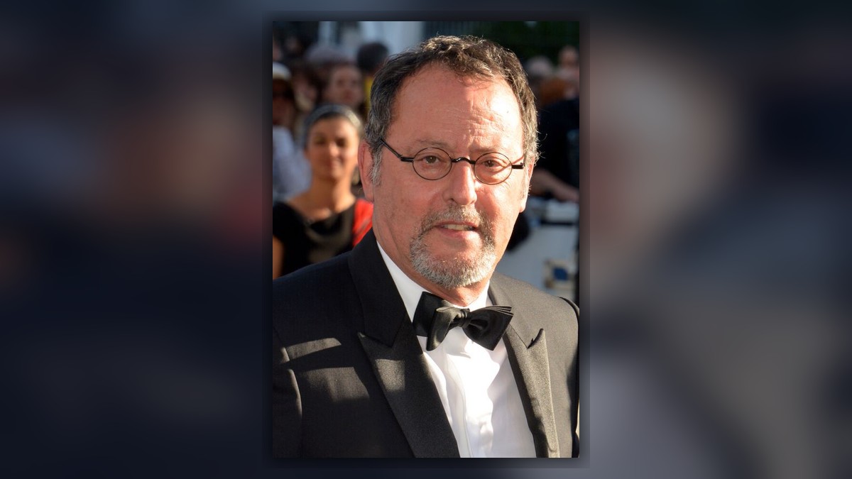 Bir Tetikçi ile Bir Çocuğun Dostluğu: Léon Film Analizi leon filmi analizi için saksıdaki bitki ve şehirde iki ayrı siluet